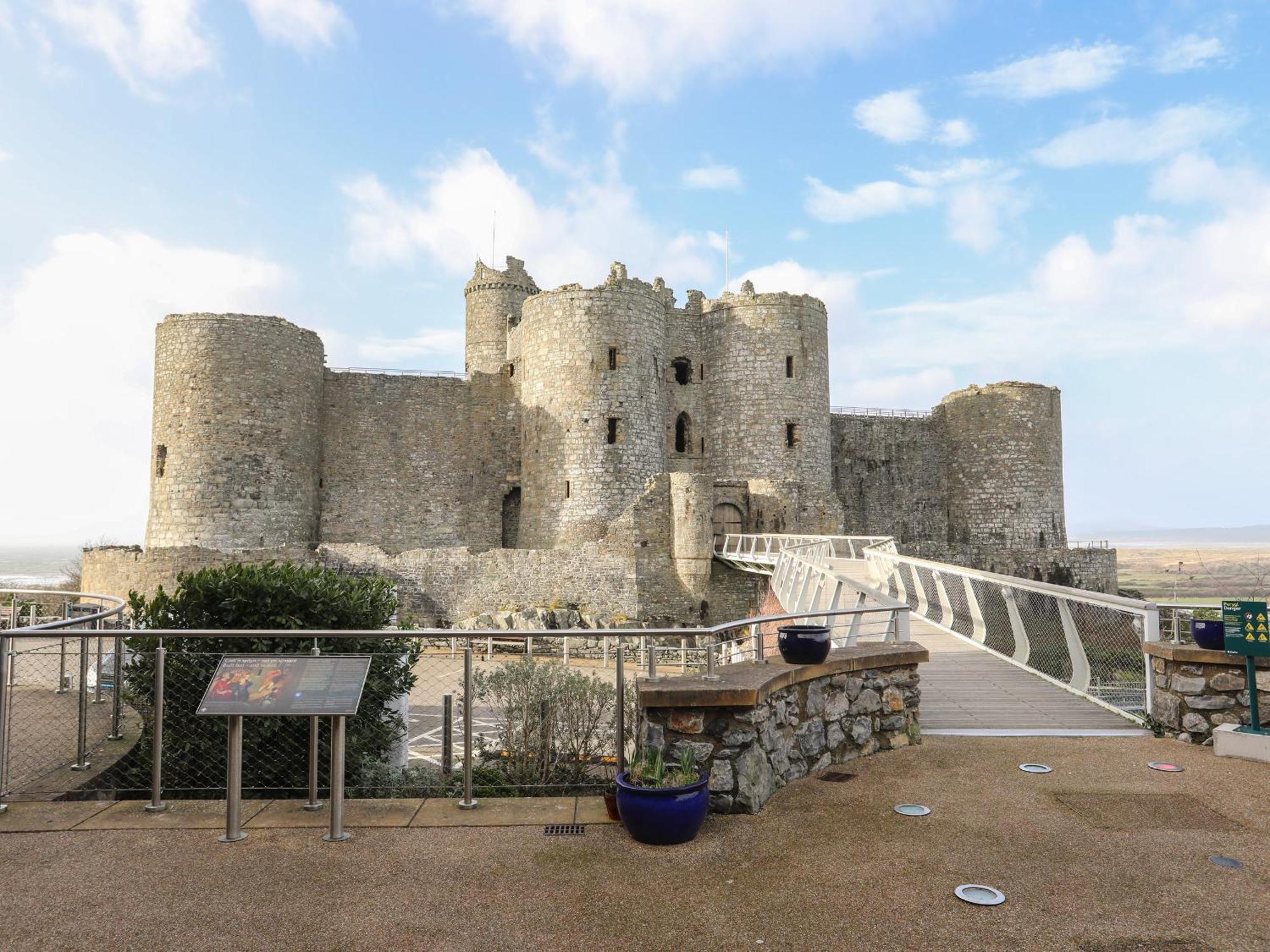 Harlech Apartments - Gwern Exterior foto